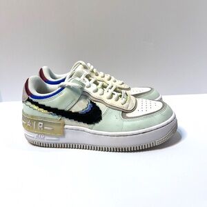 NIKE Air Force 1 Low Shadow 8 bit Barely Green